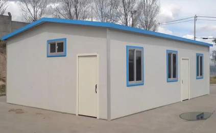 湟源彩钢房的“隐形寿命”:不止是生锈那么简单!